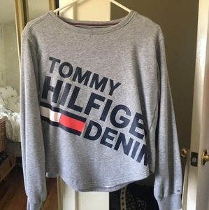 tommy hilfiger crewneck